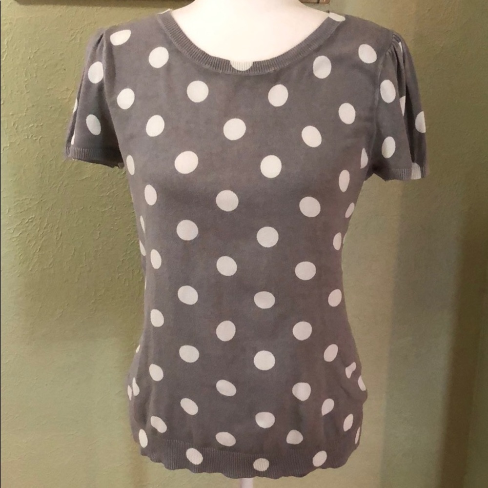 Short Sleeve Old Navy Sweater, size s